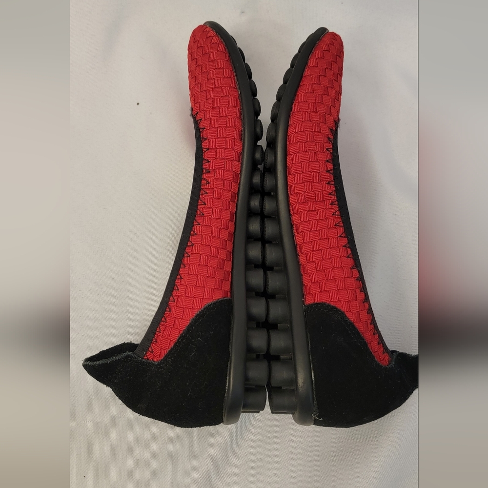 BM bernie mev Red and Black Textured Flats Size 38/7 - Picture 8 of 10